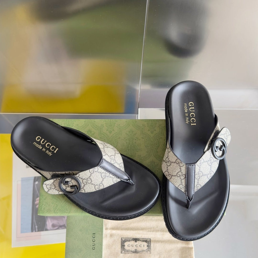 Gucci Monogram Thong Sandals — front