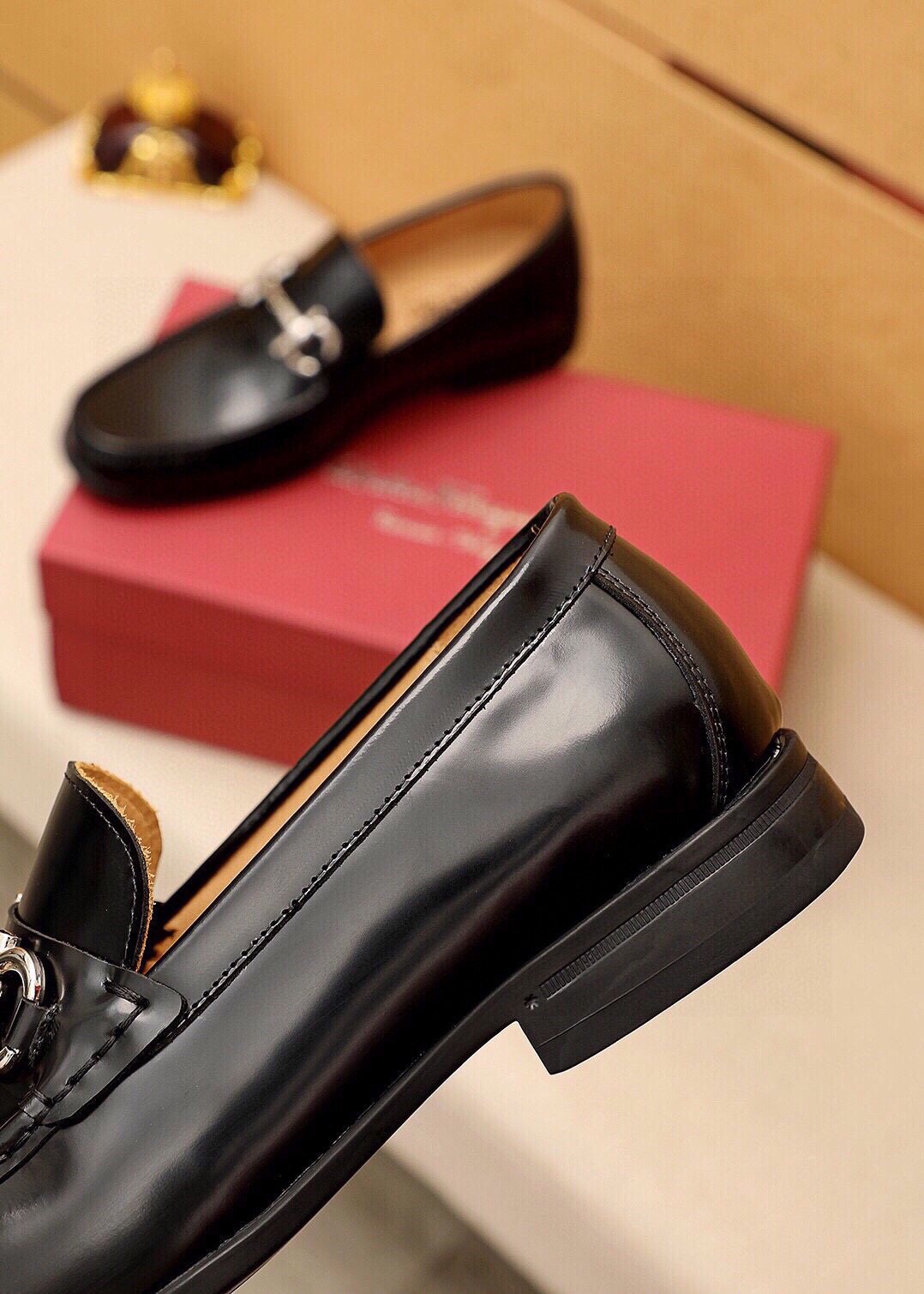 Ferragamo Black Metal-Bit Loafers — detail