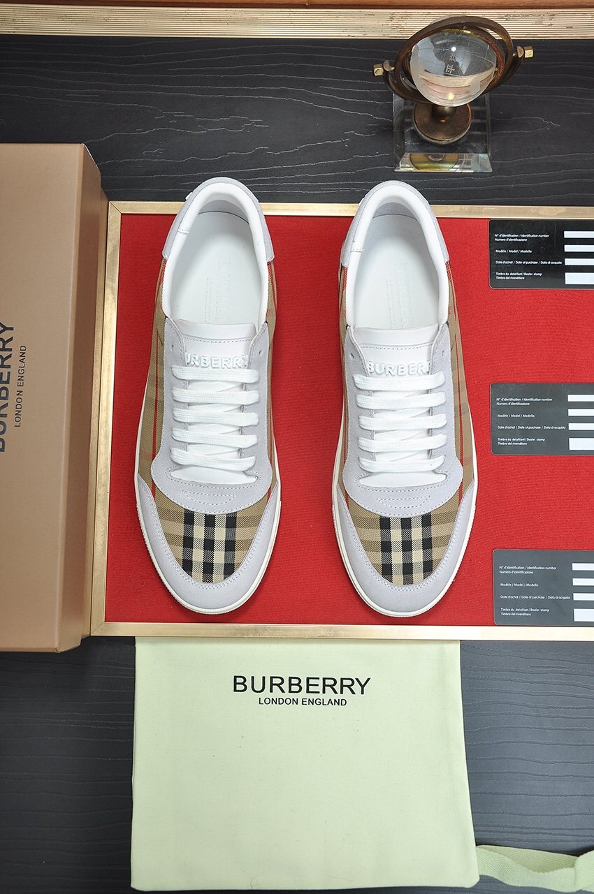Burberry White and Beige Plaid Low-Top Sneakers — front