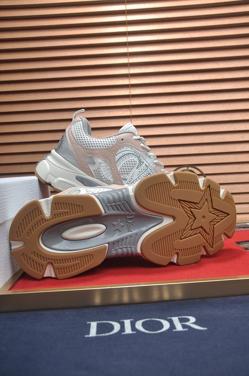 微商相册测试鞋子-Dior White Mesh Low-Top Sneakers — detail
