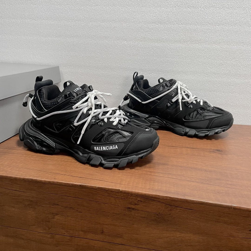 Balenciaga Black White Lace Trail Sneakers — front