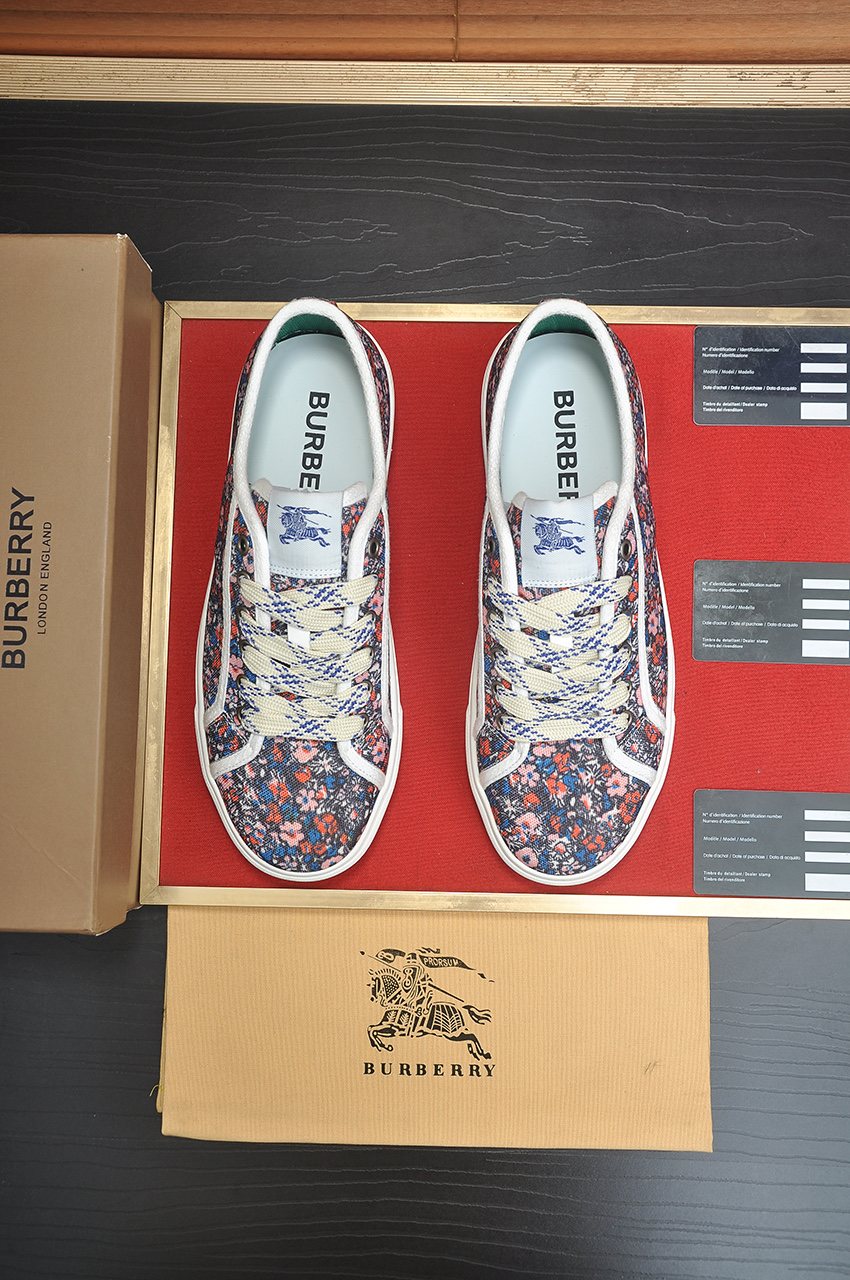 Burberry Navy Floral Print Low-Top Sneakers — hero