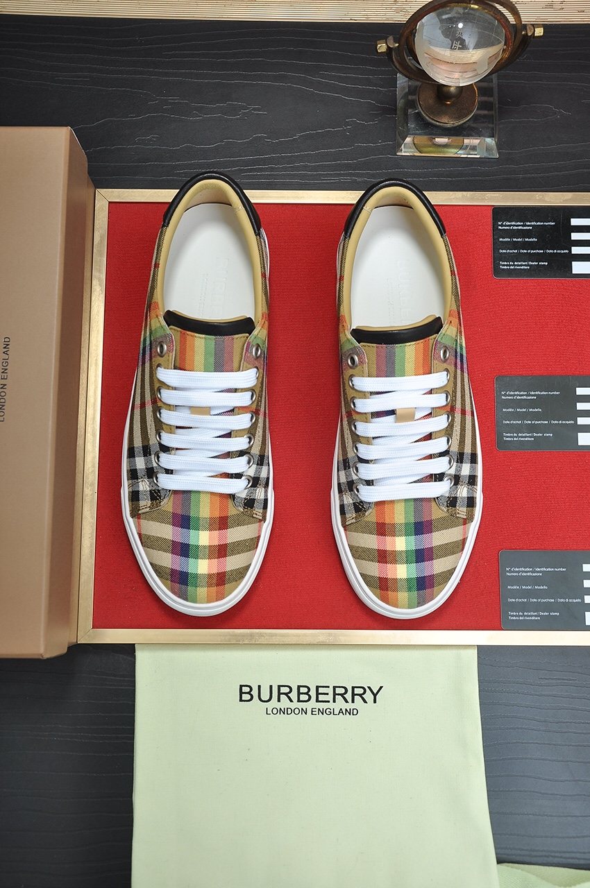 Burberry Beige Check Low-Top Sneakers — hero