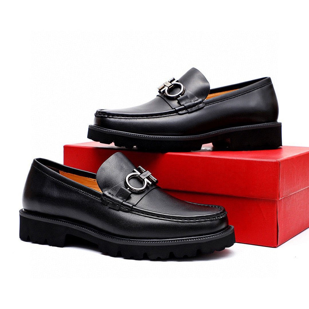 微商相册测试鞋子-Ferragamo Black Lug Sole Bit Loafers — front
