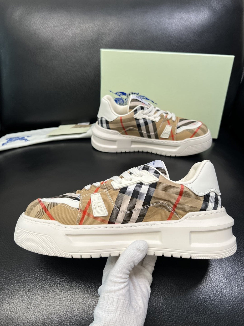 Burberry Black Beige Plaid Low-Top Sneakers — side