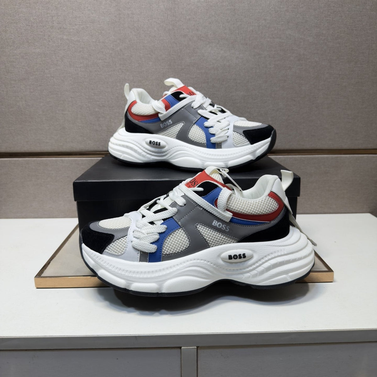 BOSS Mesh Panel Low-Top Sneakers — model