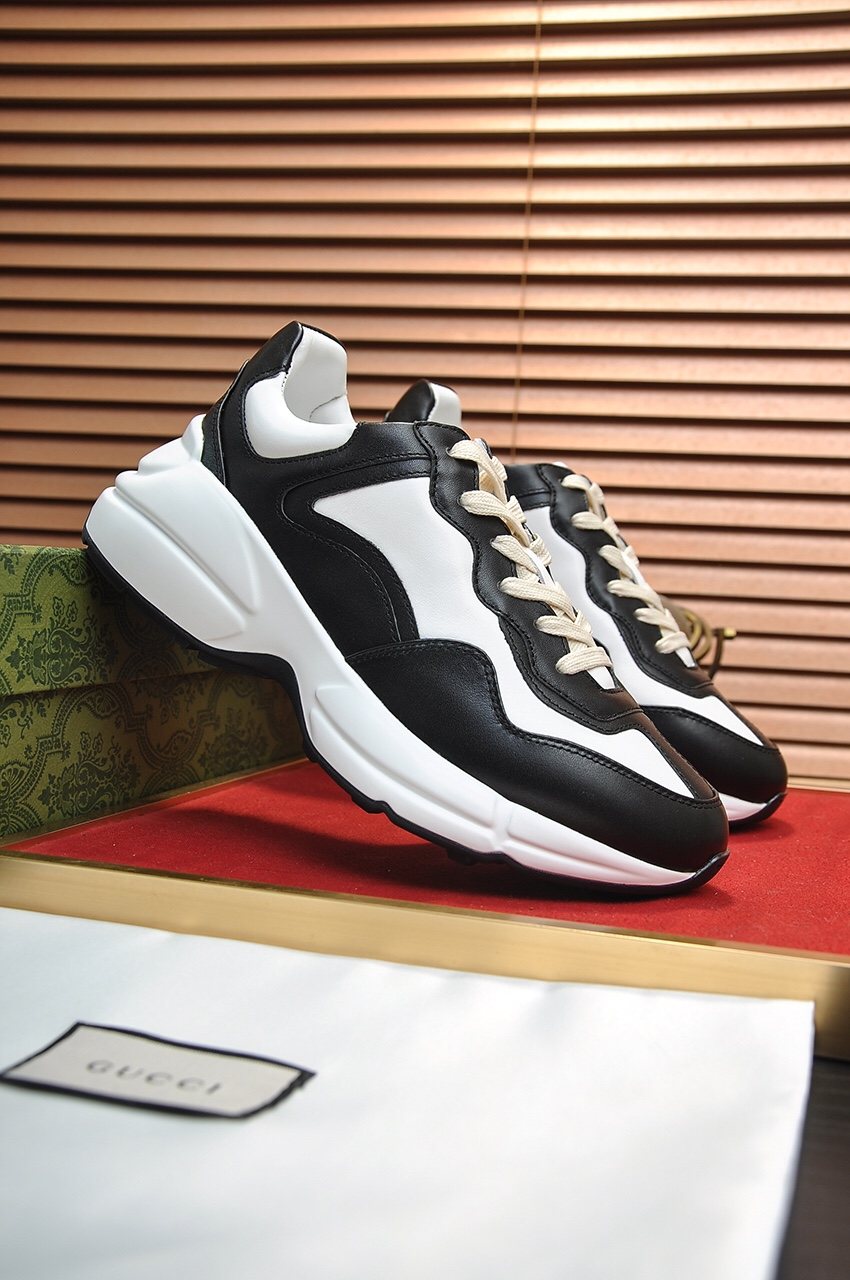 Gucci Chunky Low-Top Sneakers — front