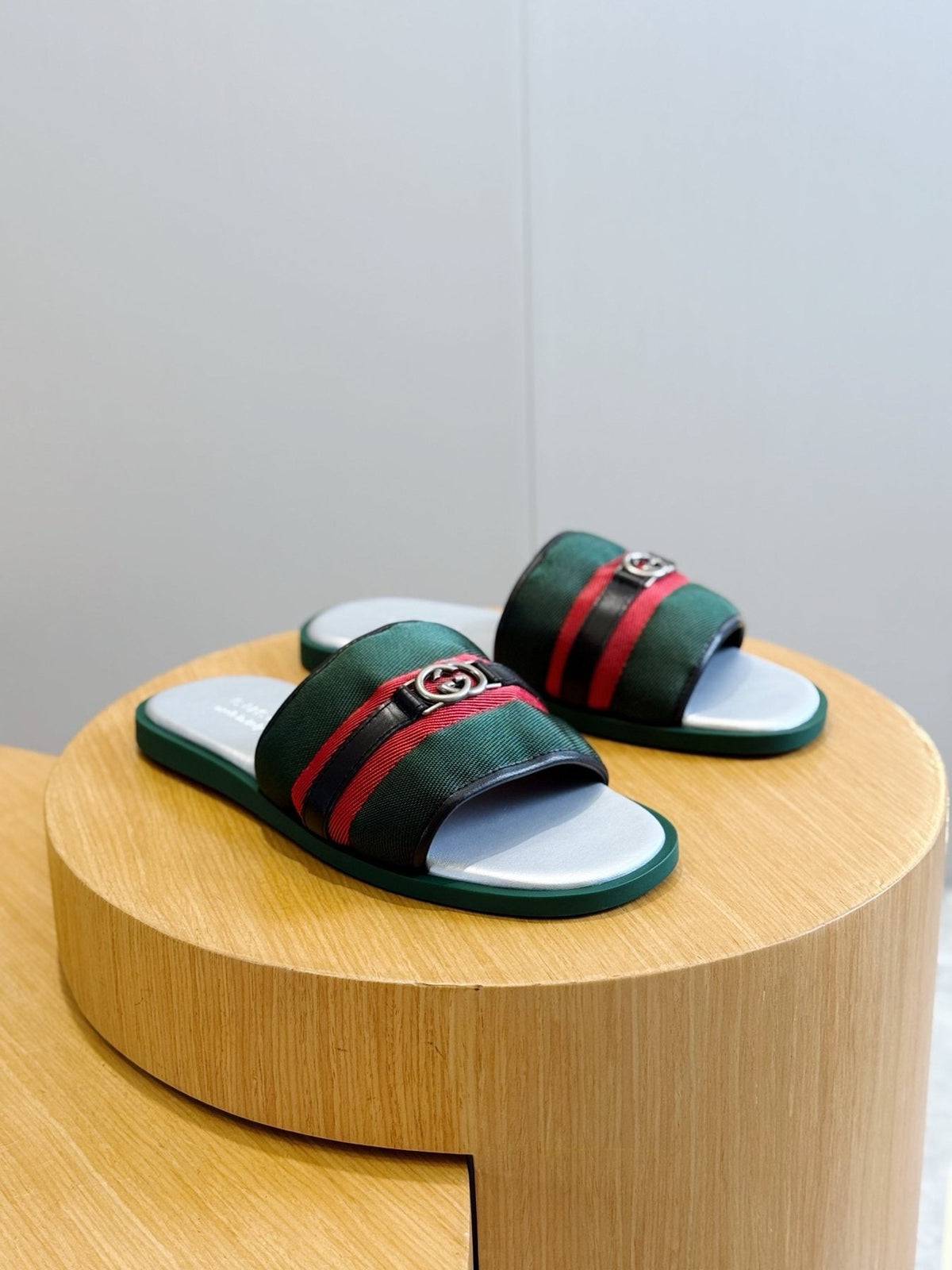 Gucci Interlocking G Slide Sandals — front