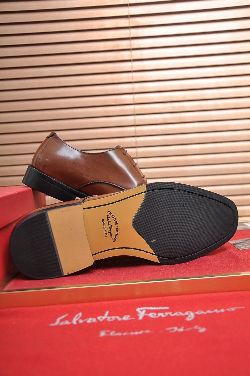 Salvatore Ferragamo Leather Lace-Up Dress Shoes — side