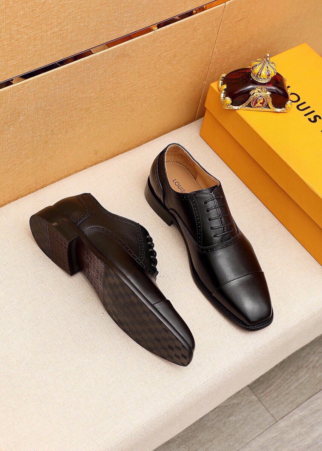 Louis Vuitton Cap-Toe Lace-Up Dress Shoes — front