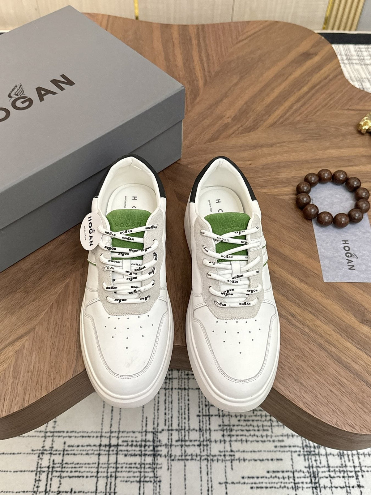 Hogan H580 Color-Block Low-Top Sneakers — front