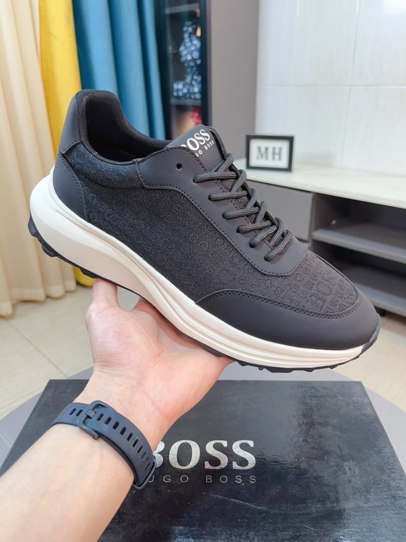 BOSS Low-Top Lace-Up Sneakers — model