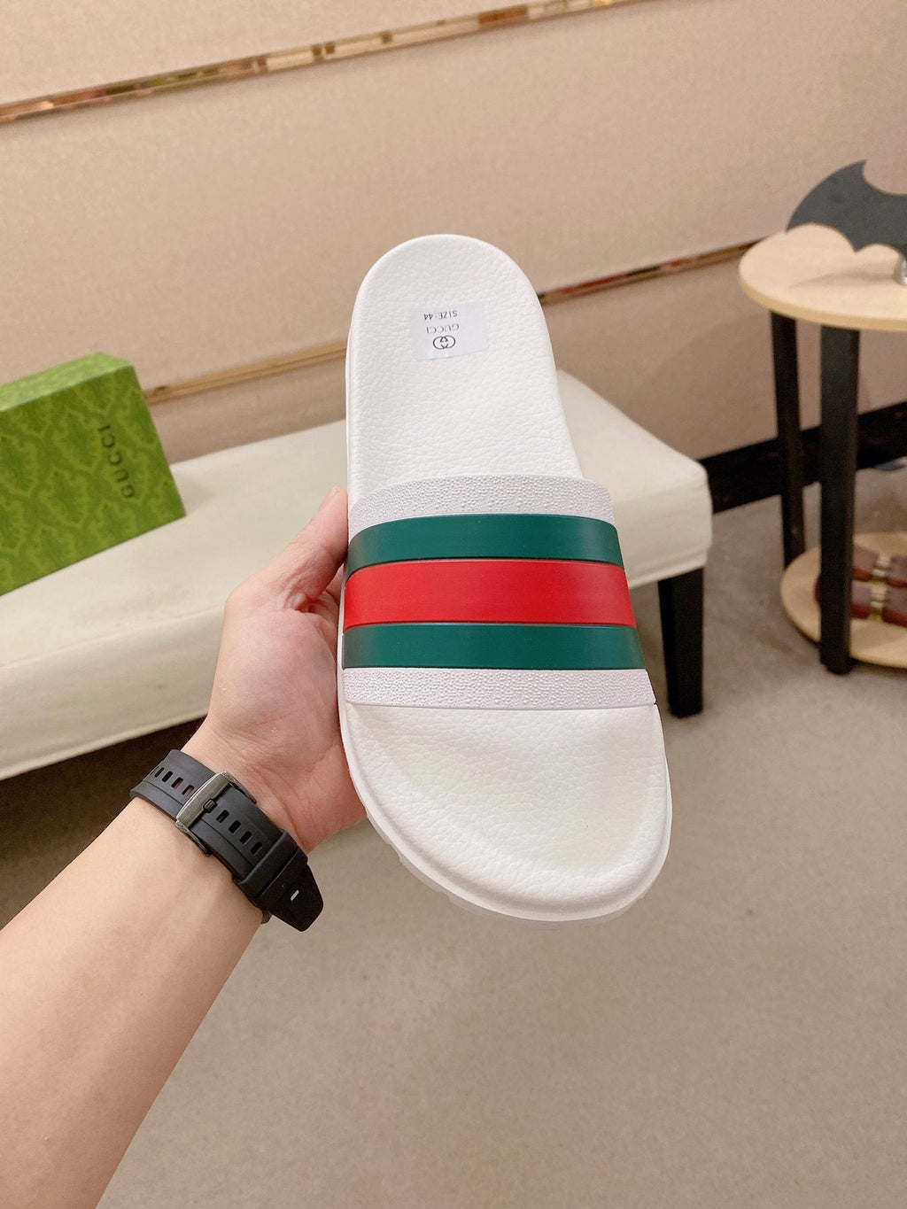 Gucci Green-Red Stripe Slide Sandals — front