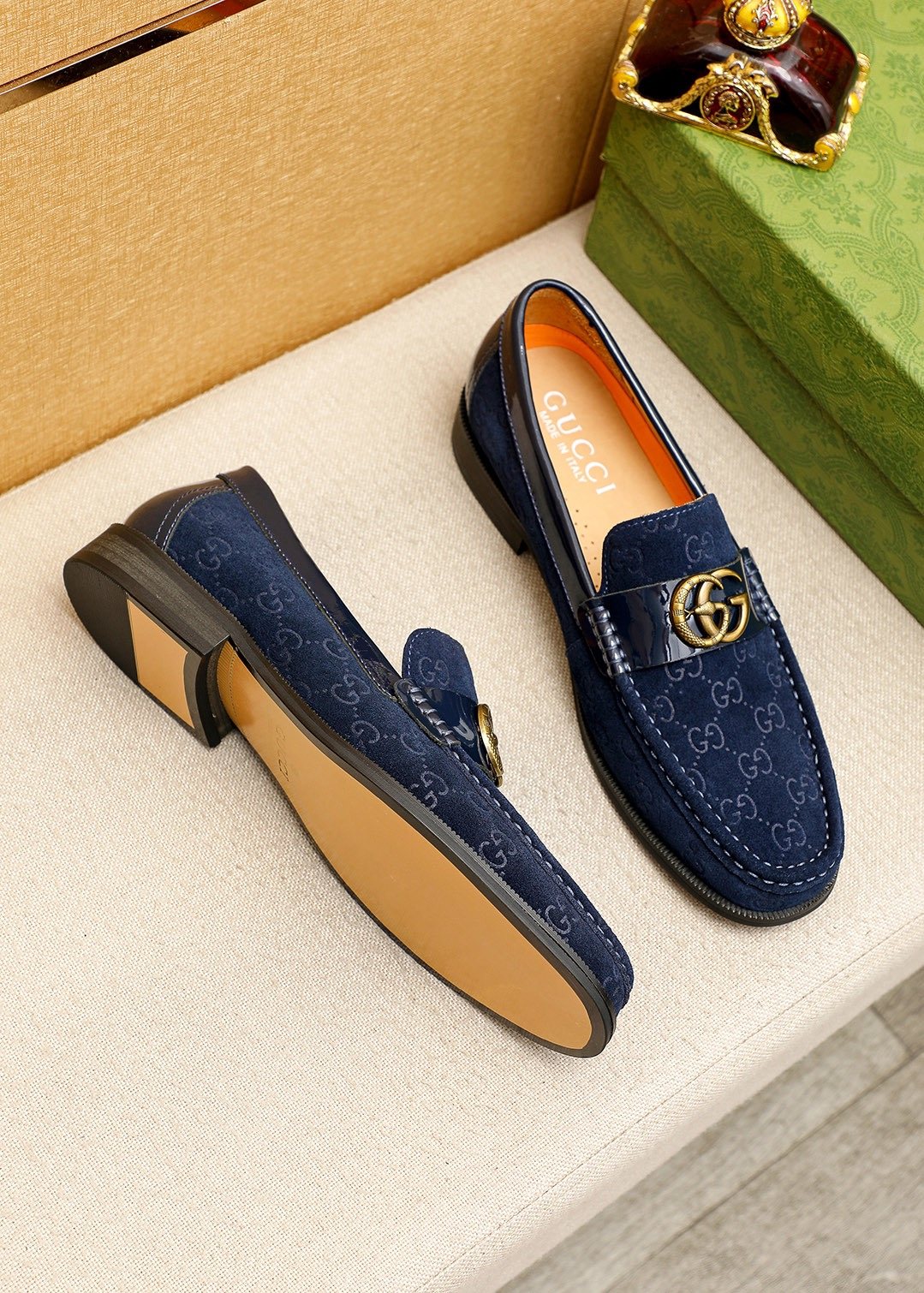 Gucci Patterned Hardware Loafers — front