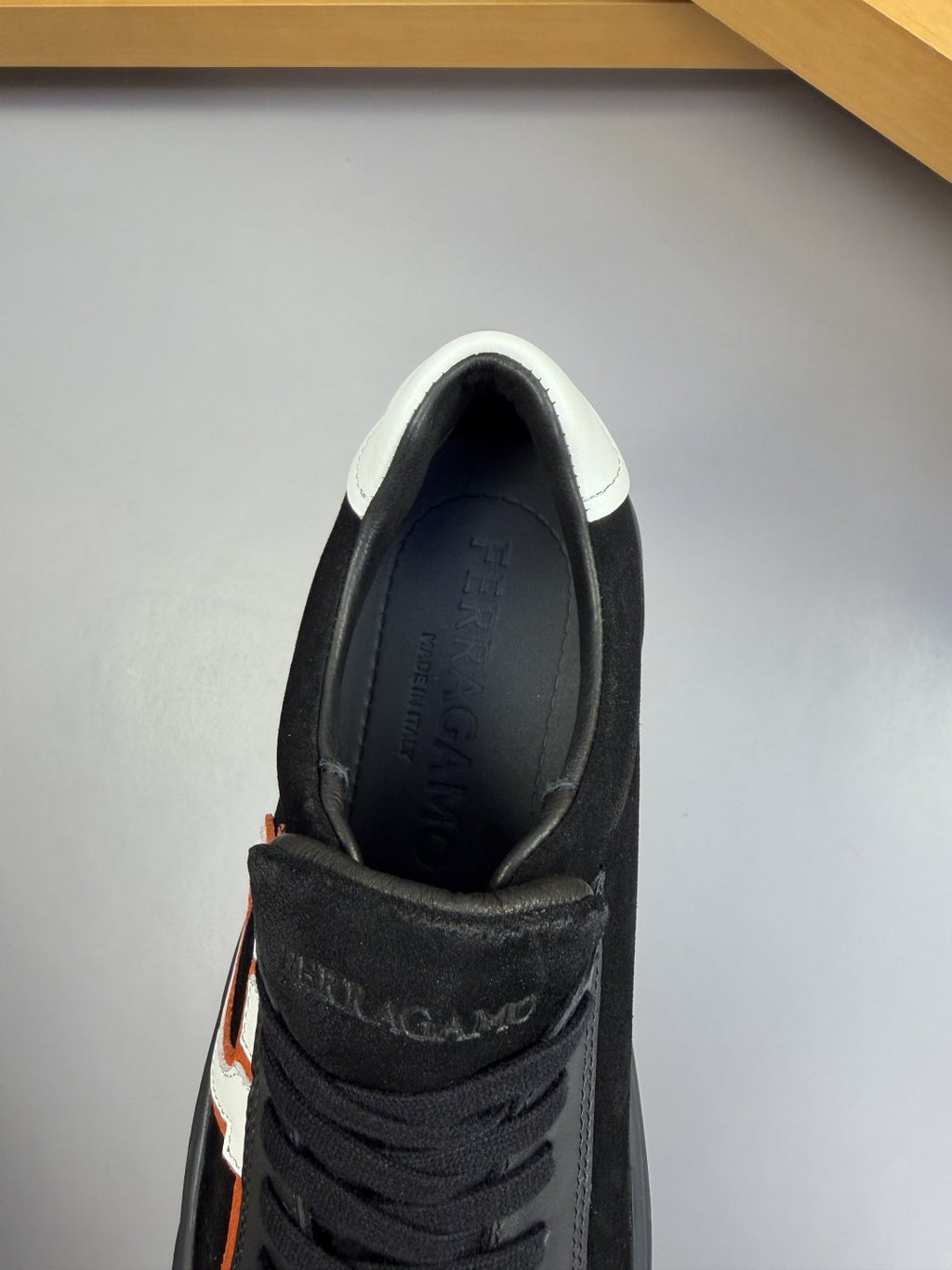 Ferragamo Contrast-Trim Low-Top Sneakers — back