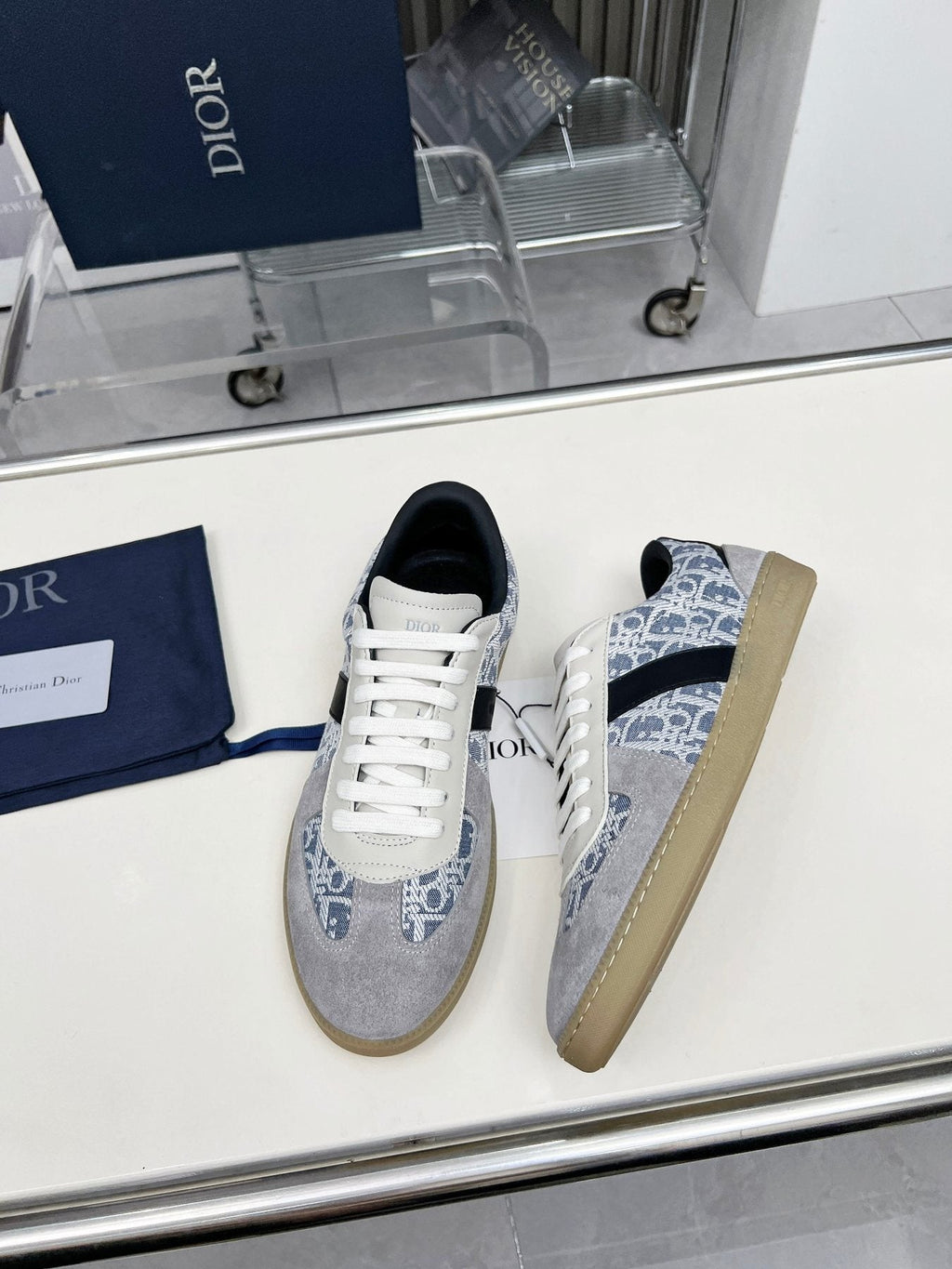 Dior B01 Patterned Low-Top Sneakers — front