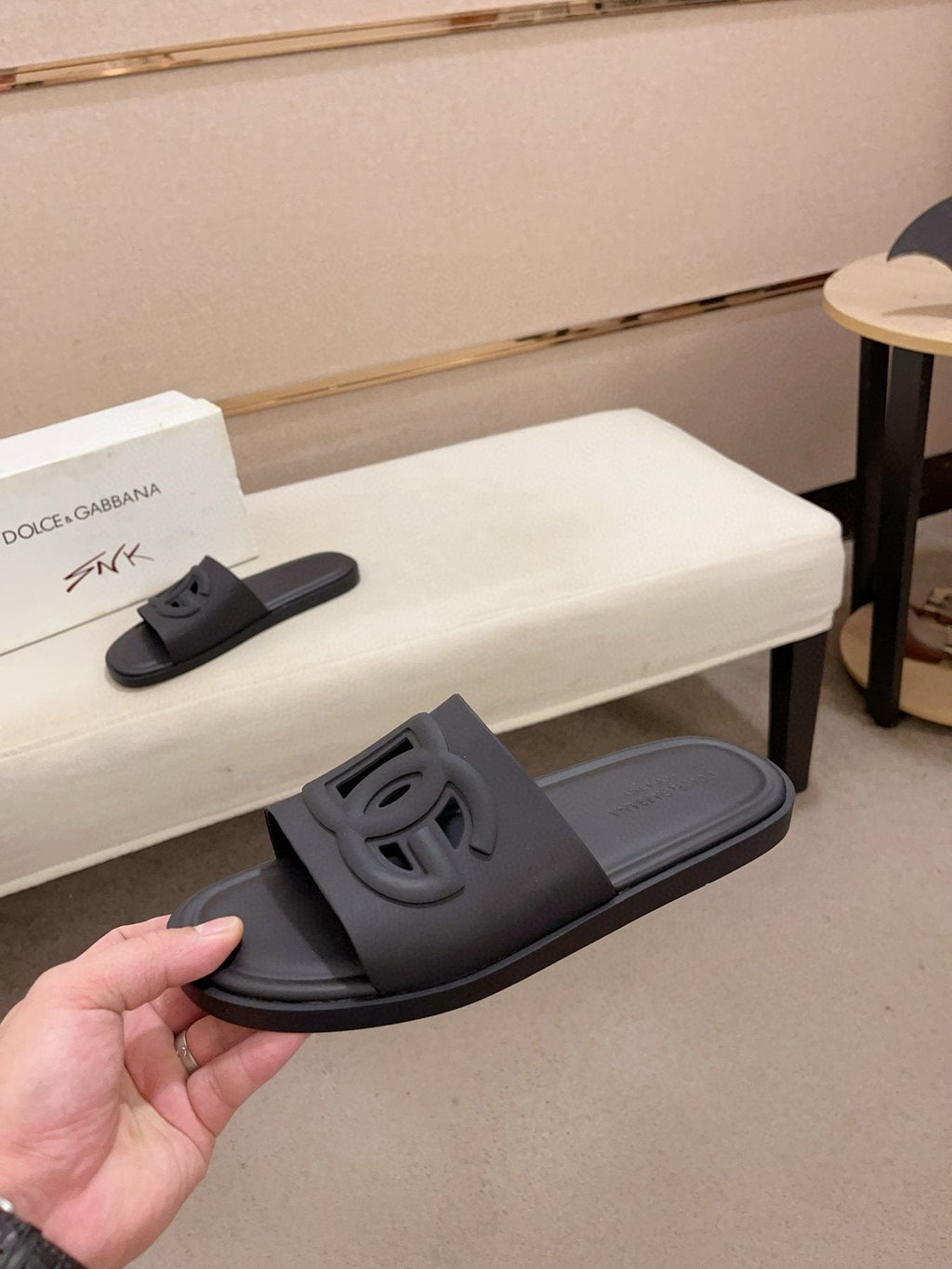 Dolce & Gabbana Raised Logo Slide Sandals — side